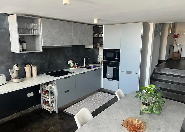 Summer Getaway 3bed,private Pool