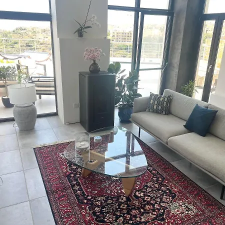 Lejlighed Summer Getaway 3bed,private Pool