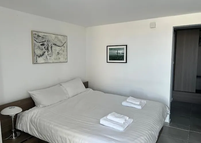 Summer Getaway 3bed,private Pool 아파트 *